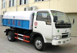 供應(yīng)裝卸效率高的東風(fēng)國(guó)四小霸王密封垃圾車(chē)